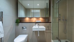 Photo 1- click for photo gallery